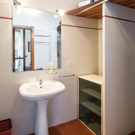 فندق مبيت وإفطار Independent Loft On Florence's Hills *