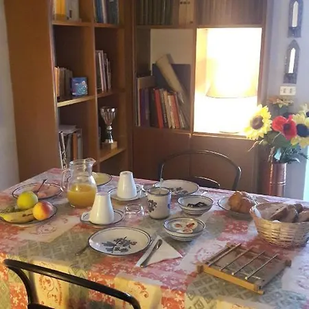 Independent Loft On Florence's Hills * فيسولي