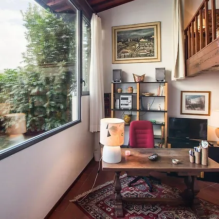 Independent Loft On Florence's Hills Отель типа 
