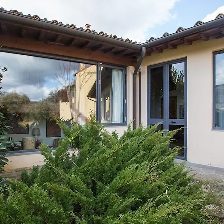 Independent Loft On Florence's Hills